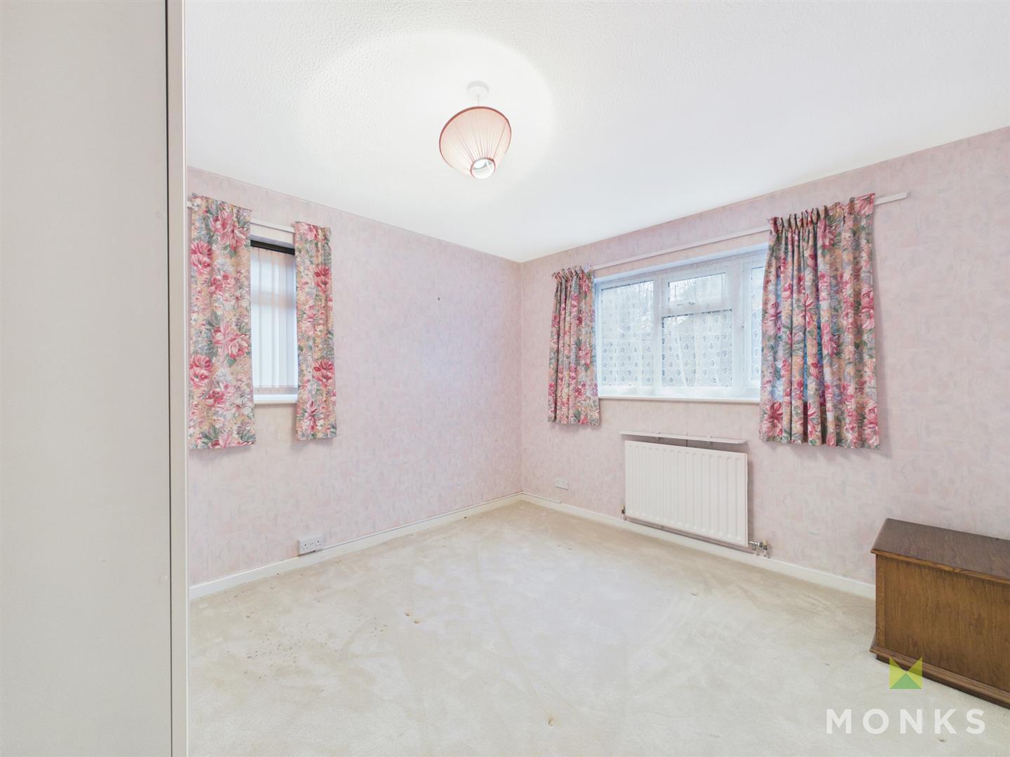 36 Hampton Rise, Oswestry, SY11 1SU For Sale